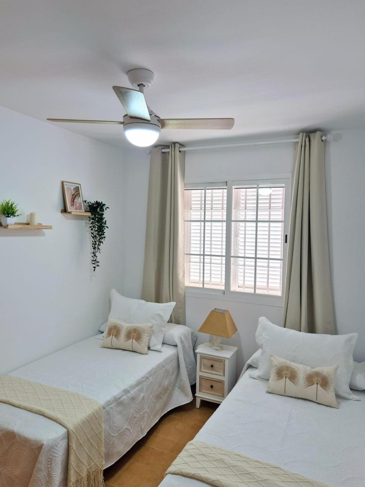 Balcon Del Mar Apartment Malaga Exterior photo